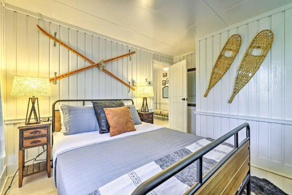 Stylish And Cozy Cabin, Walking Distance To Big Bass Lake Gouldsboro 외부 사진