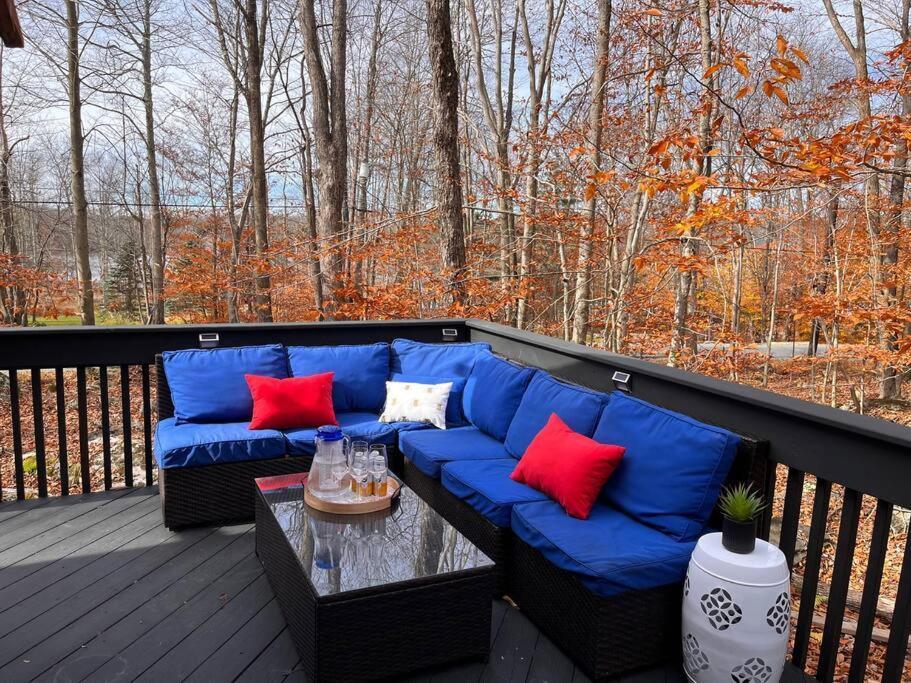 Stylish And Cozy Cabin, Walking Distance To Big Bass Lake Gouldsboro 외부 사진